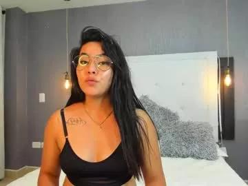 lyalopez from Chaturbate
