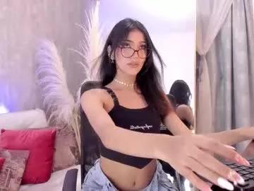 Girls and cam to cam: Watch as these sophisticated entertainers uncover their stunning costumes and curvaceous curves online!