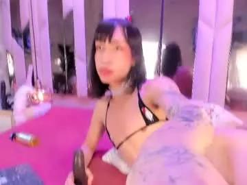 Girls and cam to cam: Watch as these sophisticated entertainers uncover their stunning costumes and curvaceous curves online!