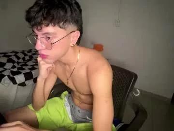 mike_pineapple from Chaturbate is Freechat