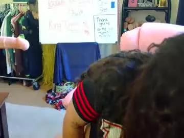 Girls and cam to cam: Watch as these sophisticated entertainers uncover their stunning costumes and curvaceous curves online!