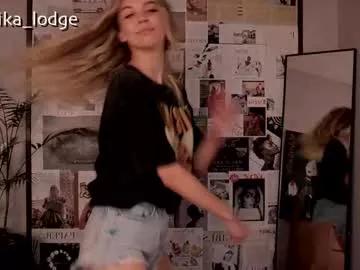 nika_lodge_official from Chaturbate is Freechat