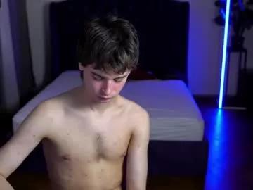 Oscarbrett webcams show profile image 