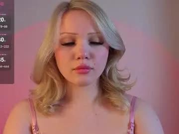 petite_hollyy from Chaturbate is Freechat
