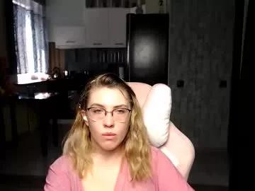 reginasmilee from Chaturbate is Freechat