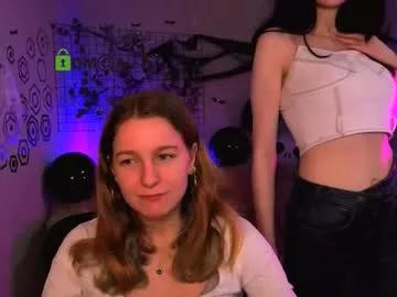 Girls and cam to cam: Watch as these sophisticated entertainers uncover their stunning costumes and curvaceous curves online!