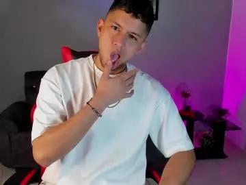 ronnie_miller1 from Chaturbate is Freechat
