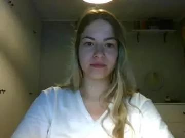 rosie_june from Chaturbate is Freechat