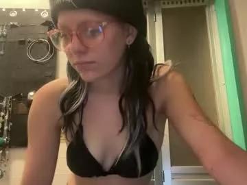 saraluvsu8 from Chaturbate is Freechat