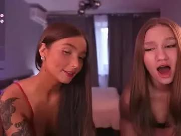 Girls and cam to cam: Watch as these sophisticated entertainers uncover their stunning costumes and curvaceous curves online!