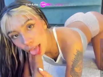 Girls and cam to cam: Watch as these sophisticated entertainers uncover their stunning costumes and curvaceous curves online!