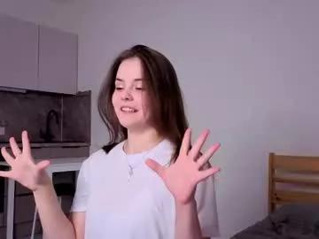 small_queenn from Chaturbate is Freechat
