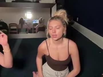 Photos of summerclarke2 from Chaturbate is Freechat