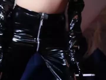 Girls and cam to cam: Watch as these sophisticated entertainers uncover their stunning costumes and curvaceous curves online!