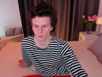 tom_williamse from Chaturbate is Freechat