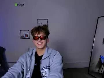 travis_wolf_ from Chaturbate is Freechat