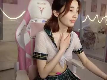 wendyyholmess model from Chaturbate
