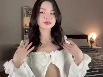 yourlittlesunrise_ model from Chaturbate