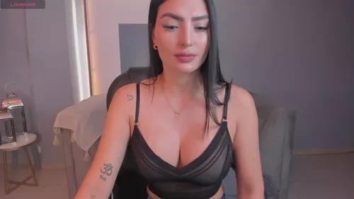 Girls and cam to cam: Watch as these sophisticated entertainers uncover their stunning costumes and curvaceous curves online!