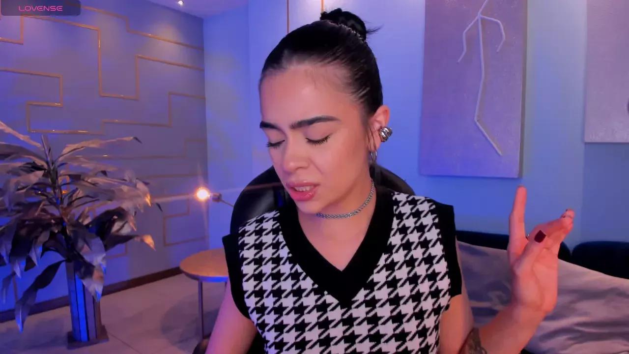 alanacraft from Cherry is Freechat