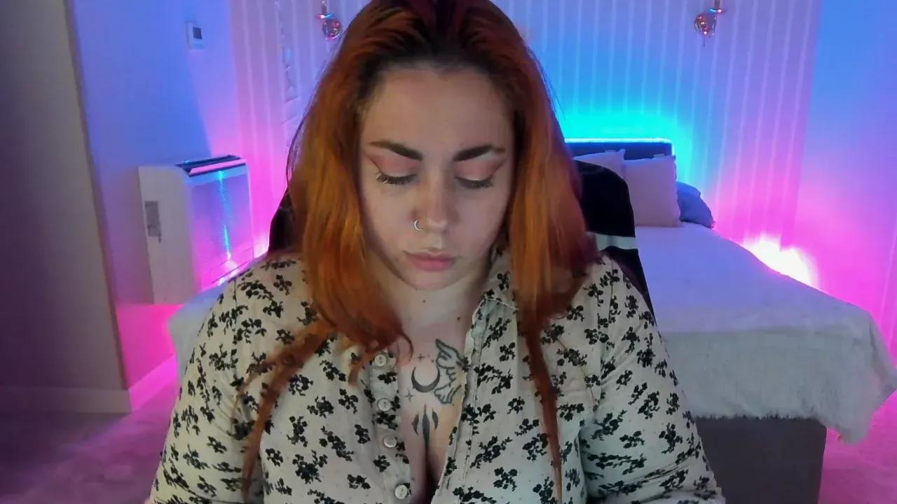 Girls and cam to cam: Watch as these sophisticated entertainers uncover their stunning costumes and curvaceous curves online!