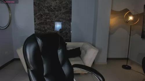 arianatylor from Cherry is Freechat