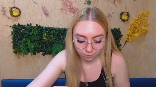 beatricefly from Cherry is Freechat