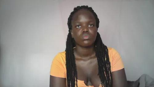 blackqeen from Cherry is Freechat