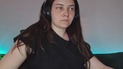 cyndeewinter from Cherry is Freechat