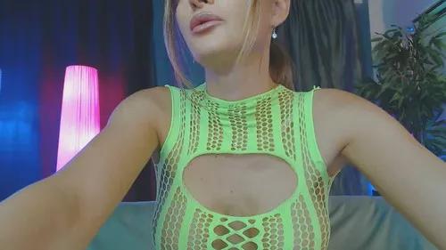 danieleaida from Cherry is Freechat