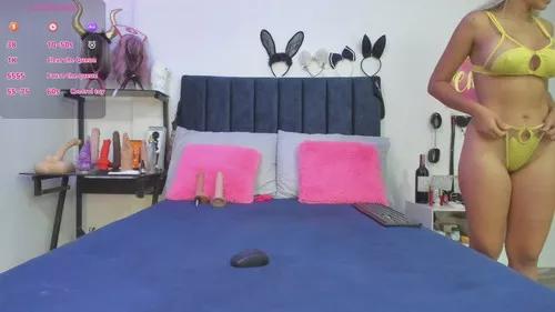 Girls and cam to cam: Watch as these sophisticated entertainers uncover their stunning costumes and curvaceous curves online!
