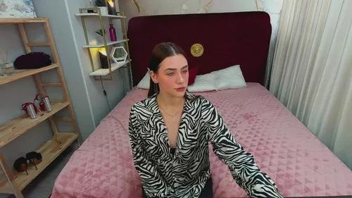feralflower from Cherry is Freechat