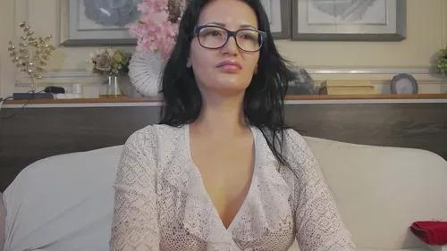 Photos of helensparkle from Cherry is Freechat