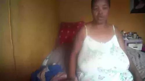 Photos of honeglobe27 from Cherry is Freechat