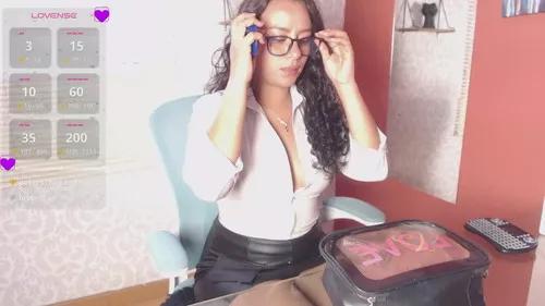 Girls and cam to cam: Watch as these sophisticated entertainers uncover their stunning costumes and curvaceous curves online!
