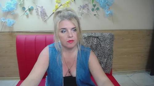 Photos of julyabarbii from Cherry is Freechat