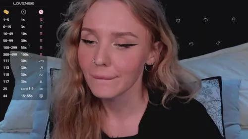 lianafleen from Cherry is Freechat