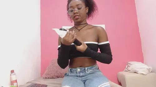 Photos of lilit7 from Cherry is Freechat