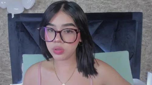 Photos of lilywuods from Cherry is Freechat
