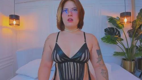 Girls and cam to cam: Watch as these sophisticated entertainers uncover their stunning costumes and curvaceous curves online!
