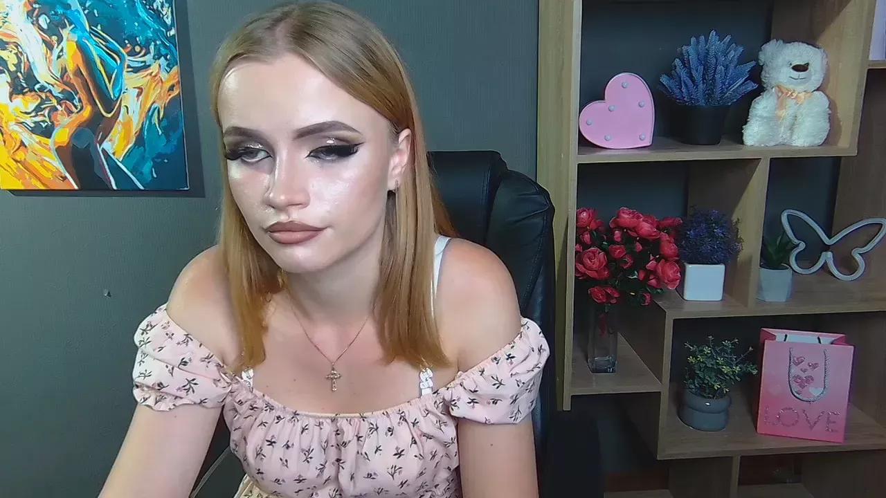 Girls and cam to cam: Watch as these sophisticated entertainers uncover their stunning costumes and curvaceous curves online!