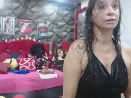 Photos of maturetraviesa from Cherry is Freechat