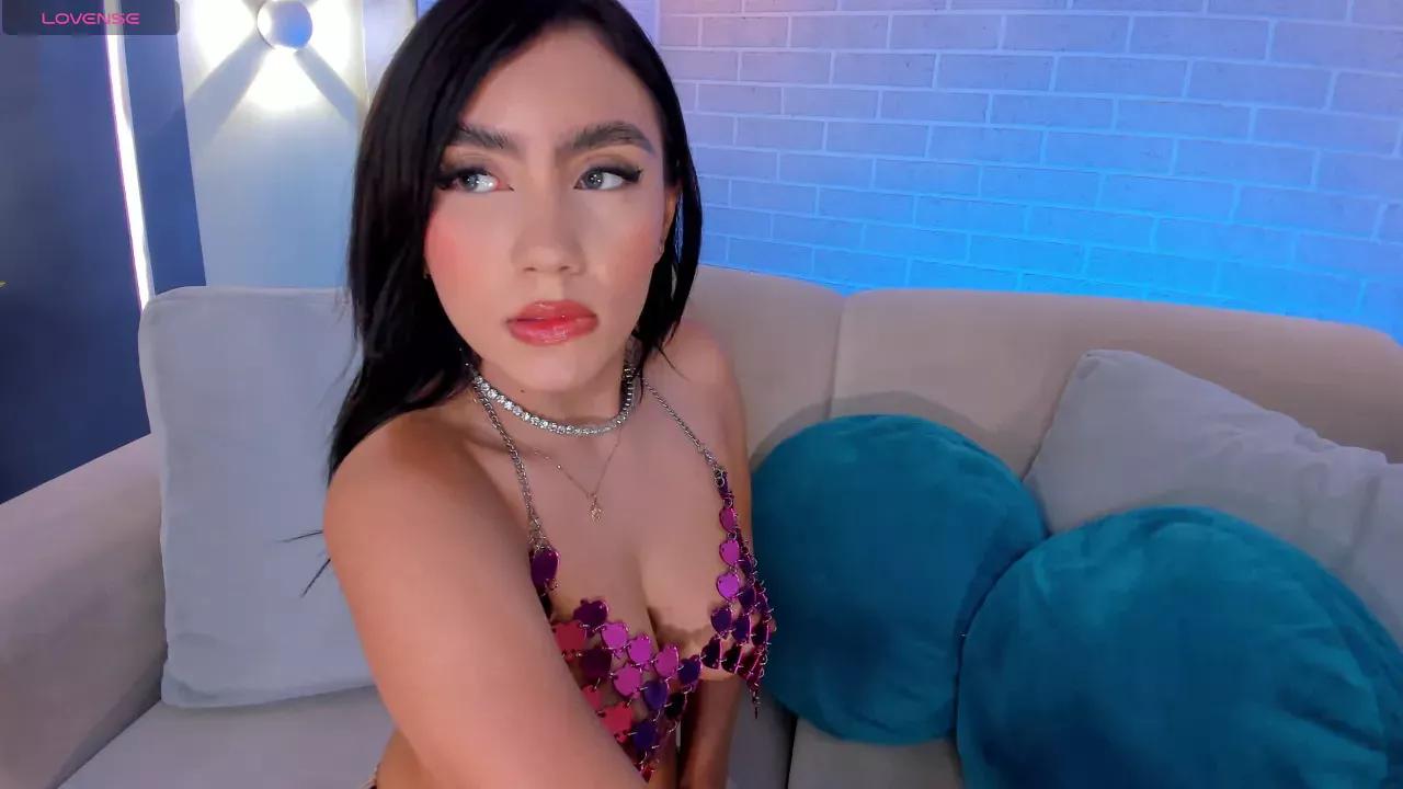 Girls and cam to cam: Watch as these sophisticated entertainers uncover their stunning costumes and curvaceous curves online!