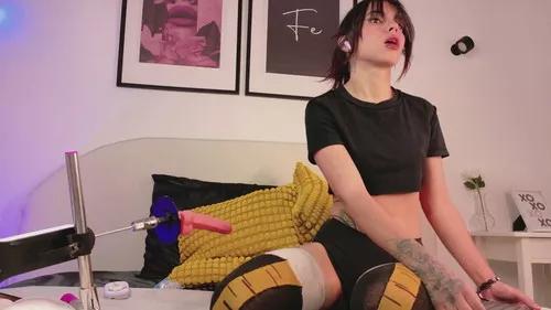 Girls and cam to cam: Watch as these sophisticated entertainers uncover their stunning costumes and curvaceous curves online!
