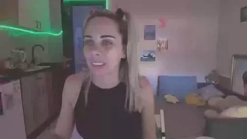 Photos of pumpkinlybb from Cherry is Freechat