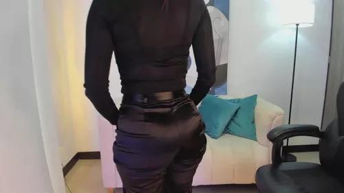 saraparkerr from Cherry is Freechat