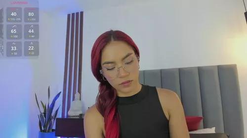 Girls and cam to cam: Watch as these sophisticated entertainers uncover their stunning costumes and curvaceous curves online!