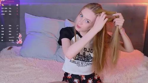 Photos of softbabe from Cherry is Freechat