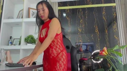 Girls and cam to cam: Watch as these sophisticated entertainers uncover their stunning costumes and curvaceous curves online!