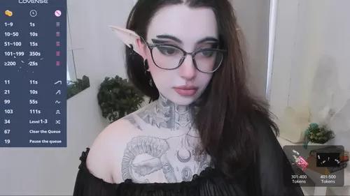 Girls and cam to cam: Watch as these sophisticated entertainers uncover their stunning costumes and curvaceous curves online!